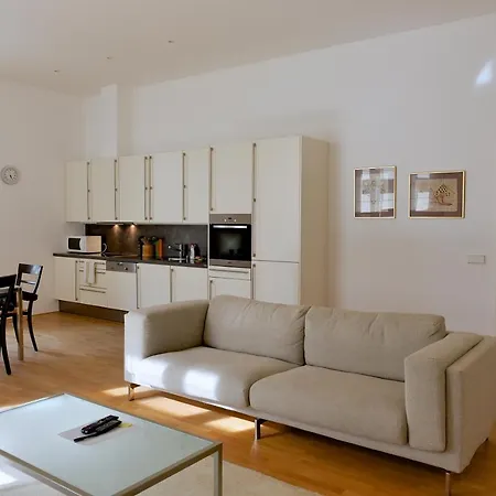 Kolonada Luxury 2 Bedroom Snezka マリアーンスケー・ラーズニェ