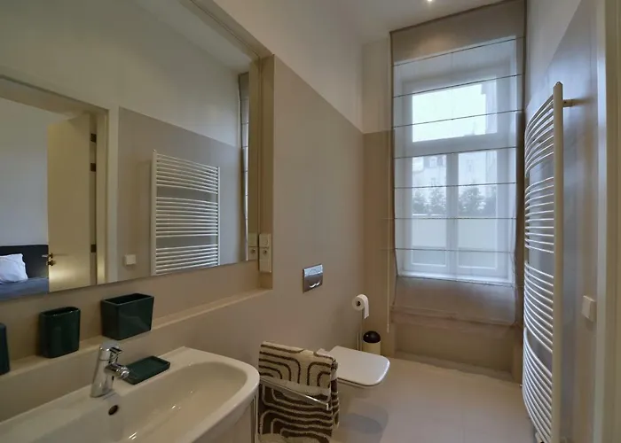 Kolonada Luxury 2 Bedroom Snezka Апартаменты *